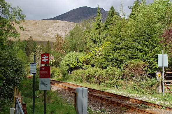 Photo 6"x4" A station with a view, Achnashellach Lair\/NH0148 c2011