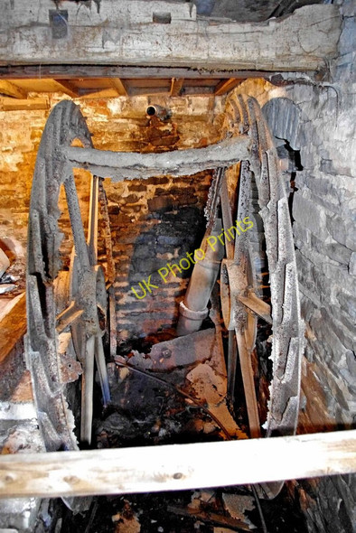 Photo 6"x4" Staunton Mill (13) - internal waterwheel, Staunton on Arrow Staunton on Arrow c2011