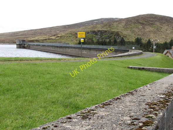 Photo 6"x4" The Spelga Dam Hilltown\/J2128 c2011