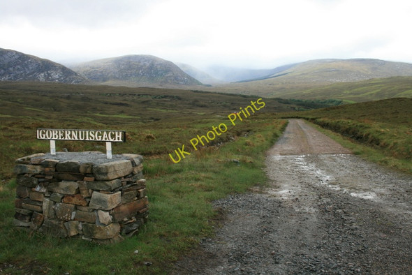 Photo 6"x4" The road to where? Allt na F\u00e8ithe Buidhe\/NC4641 c2011