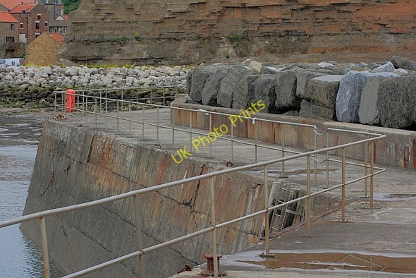 Photo 6"x4" West Pier, Staithes Staithes c2011