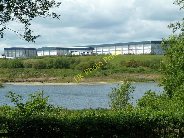 Photo 6"x4" The southern lake at Williamthorpe Ponds reserve Heath\/SK4466 c2011