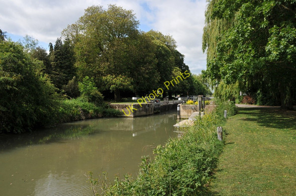 Photo 6"x4" Approaching Grafton Lock Radcot c2011