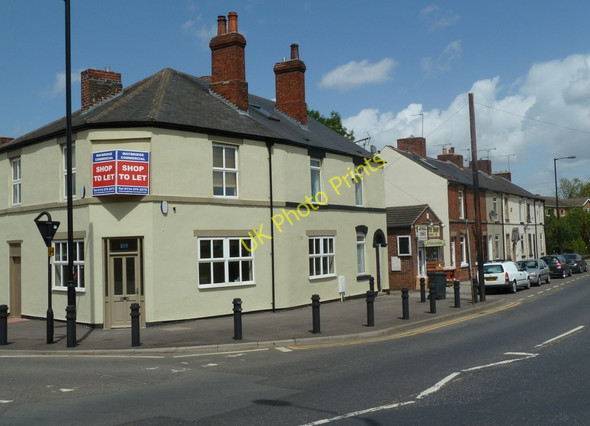 Photo 6"x4" Shop and houses on Bradway Road Dronfield c2011