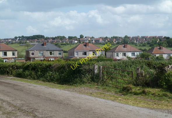Photo 6"x4" Farm track and houses by Sheffield Road Dronfield c2011
