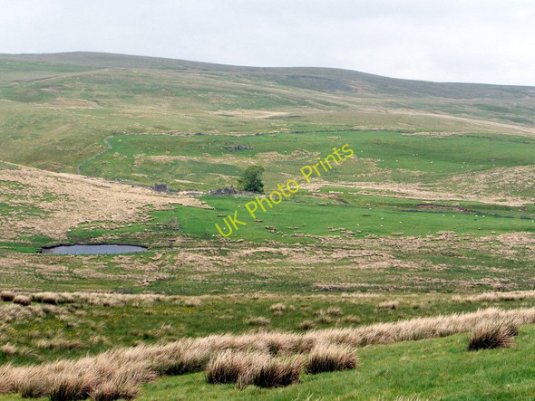 Photo 6"x4" Ruined farm by Tarn Gill Tarn Gill\/NY8019 c2011