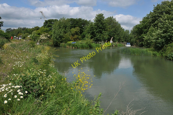 Photo 6"x4" River Thames at Radcot Clanfield\/SP2801 c2011