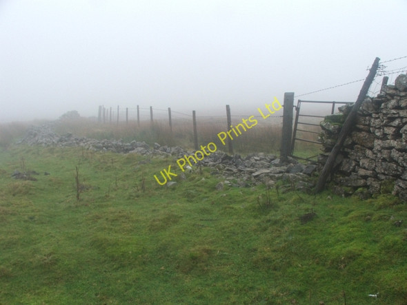 Photo 6"x4" Fence and Gate on Little Fell. Deepdale\/SD8979 c2006