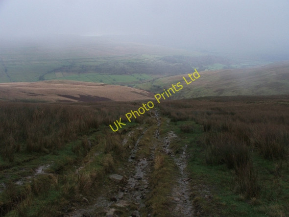 Photo 6"x4" Path to Horse Head from Yockenthwaite. Halton Gill c2006