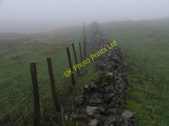 Photo 6"x4" Wall and Fence on Little Fell. Deepdale\/SD8979 c2006