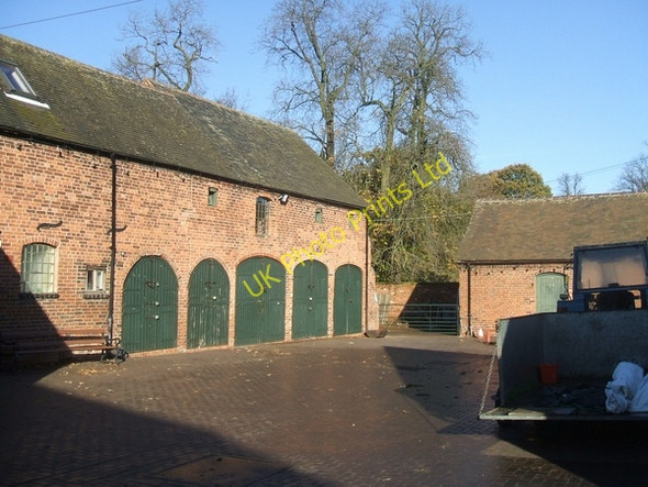 Photo 6"x4" The Farmyard at Northycote Farm Bushbury\/SJ9203 c2006