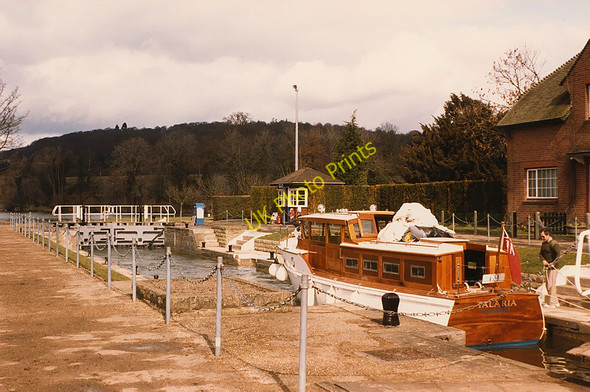 Photo 6"x4" Hambledon lock Mill End\/SU7885 c1987