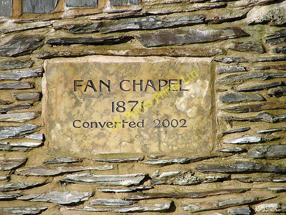 Photo 6"x4" Fan Wesleyan Chapel Van\/SN9587 c2006 P1