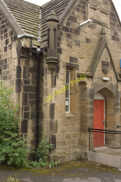 Photo 6"x4" Doorway, Otley Youth Centre Otley\/SE2045 c2011