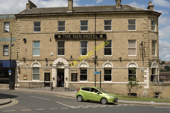 Photo 6"x4" The Sun Hotel, Shipley Shipley\/SE1437 c2011