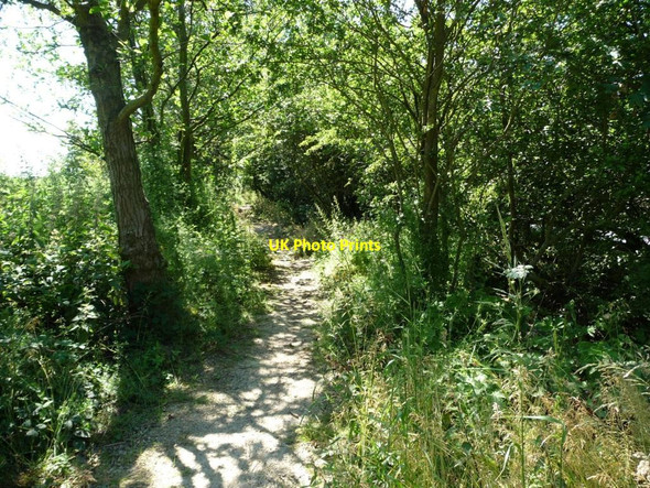 Photo 6"x4" Footpath running parallel to Shelley Woodhouse Lane Shelley Woodhouse c2011