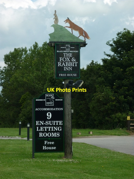 Photo 6"x4" The Fox and Rabbit Inn sign Lockton c2011