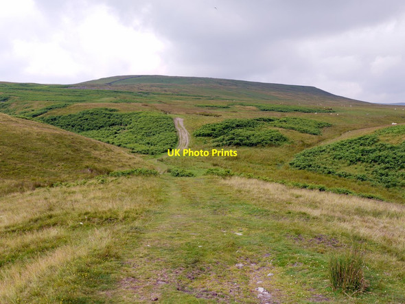 Photo 6"x4" Pennine Way below Harter Fell Thringarth c2011