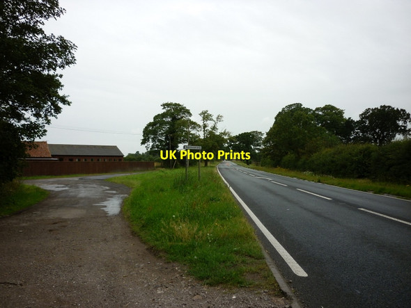Photo 6"x4" The A63 next to Hagthorpe Hall Newsholme\/SE7129 c2011