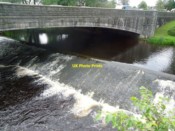 Photo 6"x4" Bridge of Allan, Allan Water Bridge of Allan c2011