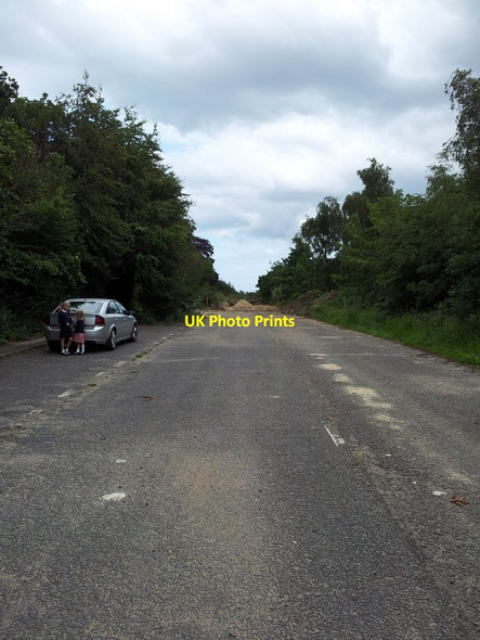 Photo 6"x4" End of the road North Cove c2011