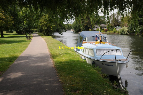 Photo 6"x4" Towpath on the Thames Henley-on-Thames c2011