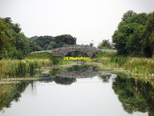 Photo 6"x4" Rhode Bridge on the Grand Canal, near Rhode, Co. Offaly Rhode\/N5333 c2011