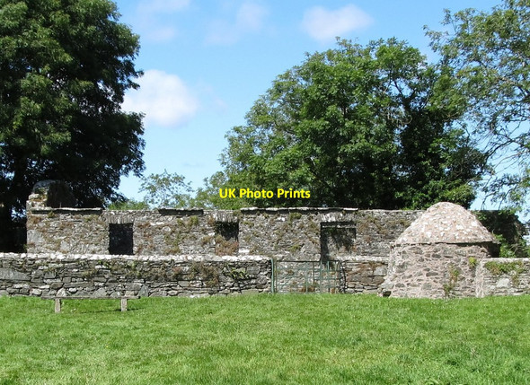 Photo 6"x4" The chapel and drinking well at Struell Saul\/J5046 c2011