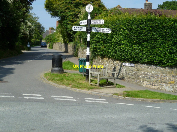 Photo 6"x4" Crossroads in Bury Bury\/TQ0113 c2011