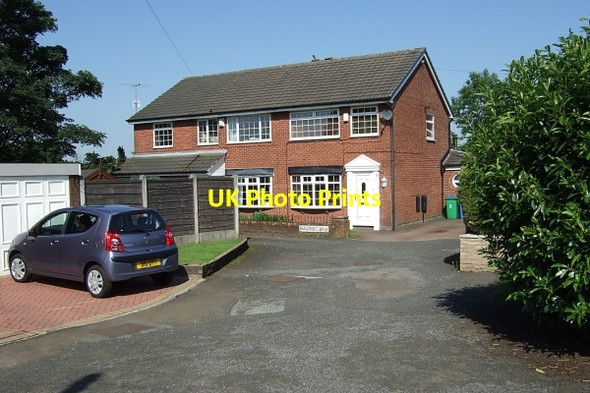 Photo 6"x4" Beal Croft Walk Milnrow c2011