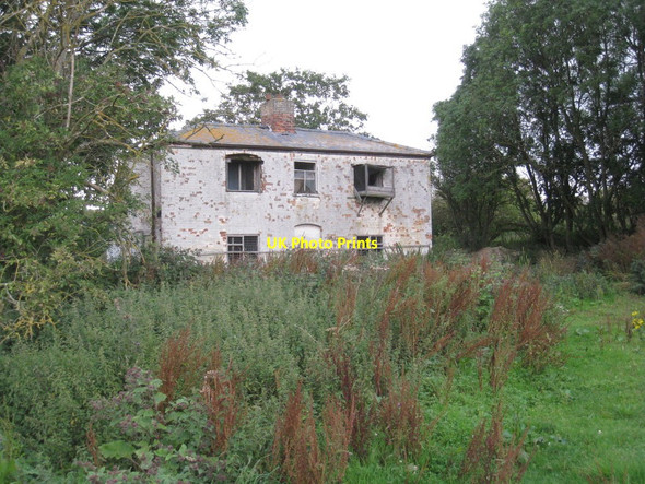 Photo 6"x4" Derelict cottage at Lake Farm Croxby c2011