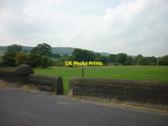 Photo 6"x4" A public footpath at Pool Bridge Pool\/SE2445 c2011