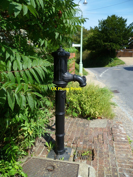 Photo 6"x4" Village pump in Fulking Fulking c2011