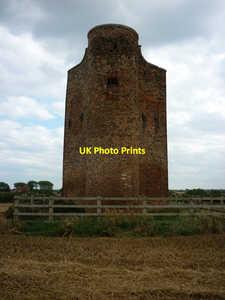 Photo 6"x4" Admiral Storr's Tower Hilston c2011