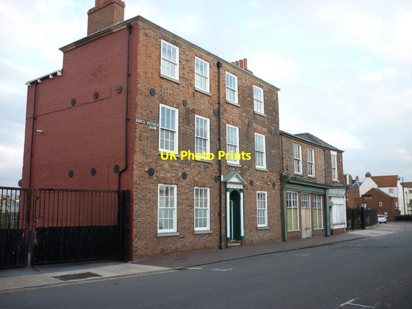 Photo 6"x4" Dock Office Row, High Street, Kingston upon Hull Kingston upon Hull c2011