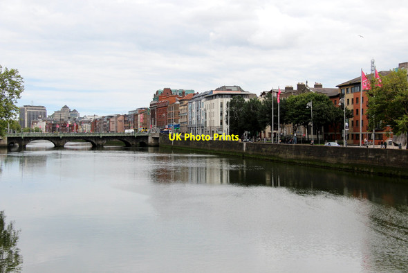 Photo 6"x4" River Liffey, Dublin, Ireland Dublin\/O1534 c2011