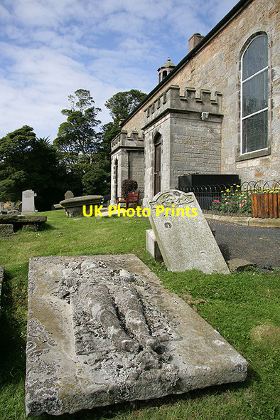 Photo 6"x4" Auchtertool Parish Churchyard Auchtertool c2011