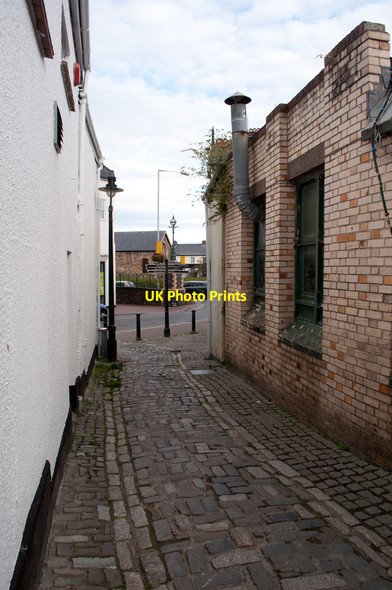 Photo 6"x4" Green Lane, Barnstaple facing the High Street Barnstaple c2011
