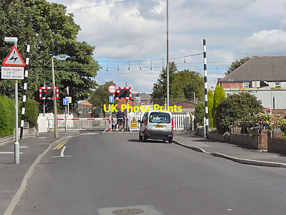 Photo 6"x4" Woodsmoor Lane Level Crossing Hazel Grove\/SJ9286 c2011