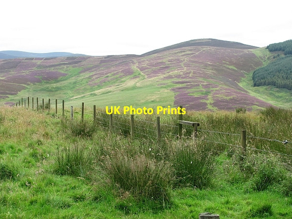Photo 6"x4" Stile on Preston Hill Rachan Mill c2011