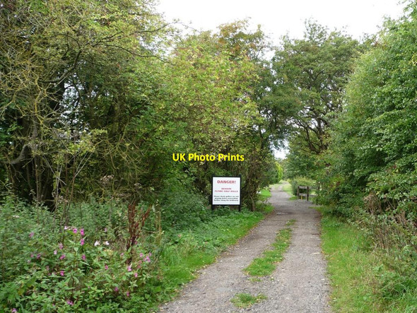 Photo 6"x4" You have been warned! Garforth c2011