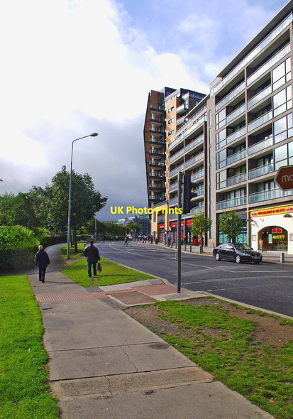 Photo 6"x4" Belgard Square West, Tallaght, Dublin Tallaght c2010