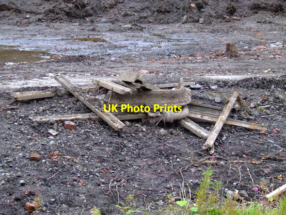 Photo 6"x4" Railway relics Inverkip c2011