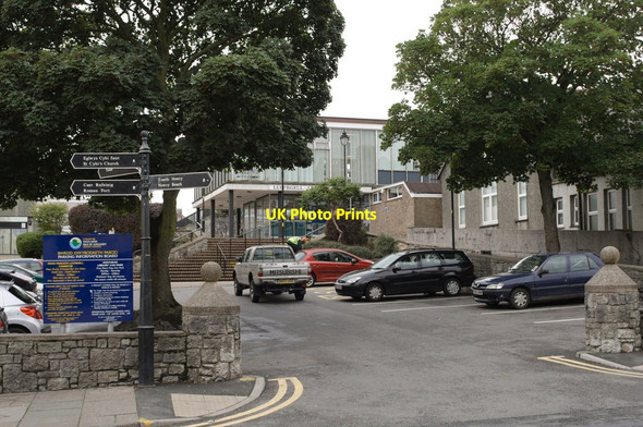 Photo 6"x4" Holyhead Library Holyhead\/Caergybi c2011