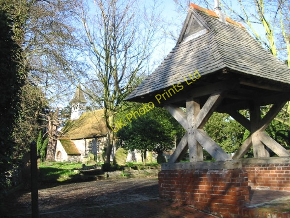 Photo 6"x4" Ham church and lych gate. Ham\/TR3254 c2007
