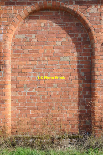 Photo 6"x4" Detail of a farm building Forthampton c2011