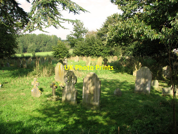Photo 6"x4" St Peter's churchyard, Sibton Sibton c2011