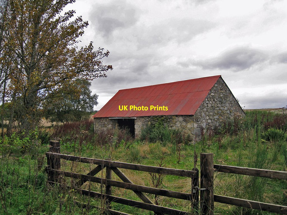Photo 6"x4" Barn near Tore Tore c2011