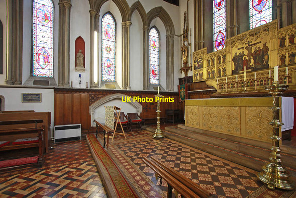 Photo 6"x4" St Mary, Aylesbury - Sanctuary Aylesbury c2011