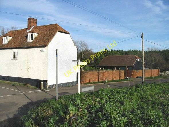 Photo 6"x4" House at the junction of Mill Road and Wingham Well Lane Wingham Well c2007
